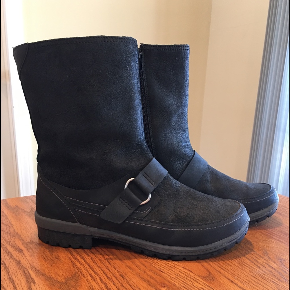 Merrell Women’s Black Waterproof Zip Boots